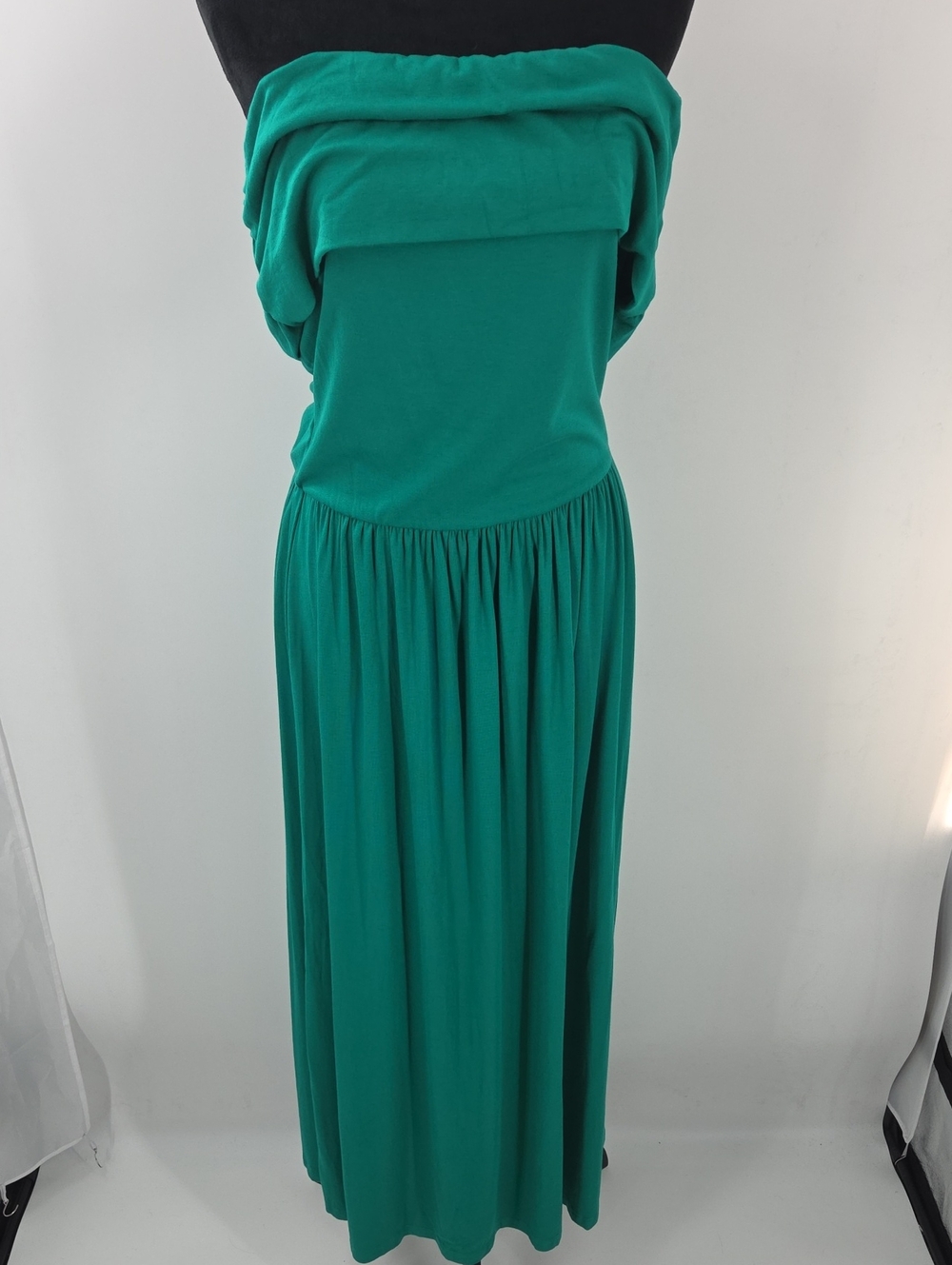 Off-Shoulder Emerald Green Maxi Dress NWT Size Large - Picture 9 of 16